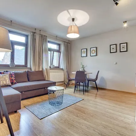 Trendy Kochanowskiego Street Apartman *