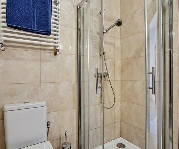 Trendy Kochanowskiego Street